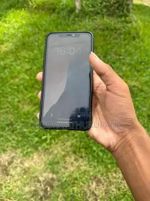 Apple iPhone 11 Pro Max (Used)