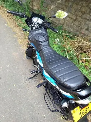 Bajaj Discover 125 2025