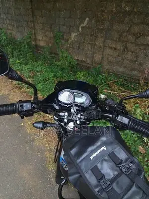 Bajaj Discover 125 2025