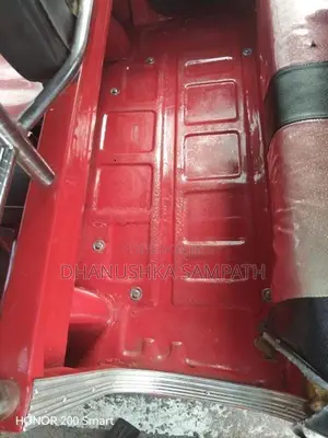 Bajaj RE 2011