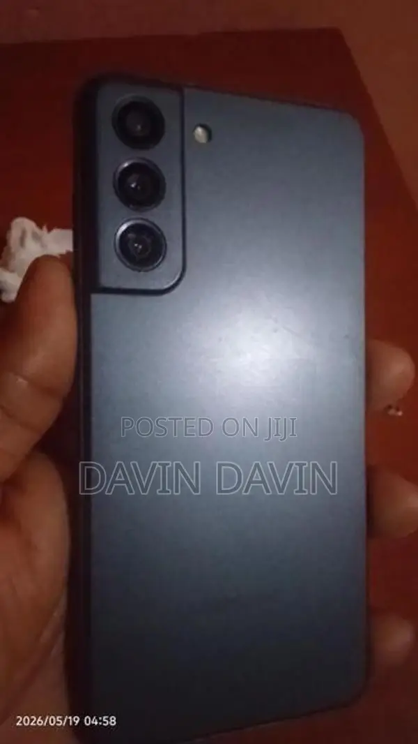 Samsung Galaxy S21 FE 5G (Used)