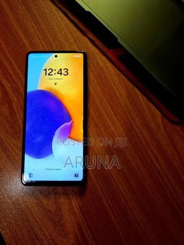 Samsung Galaxy A72 (Used)