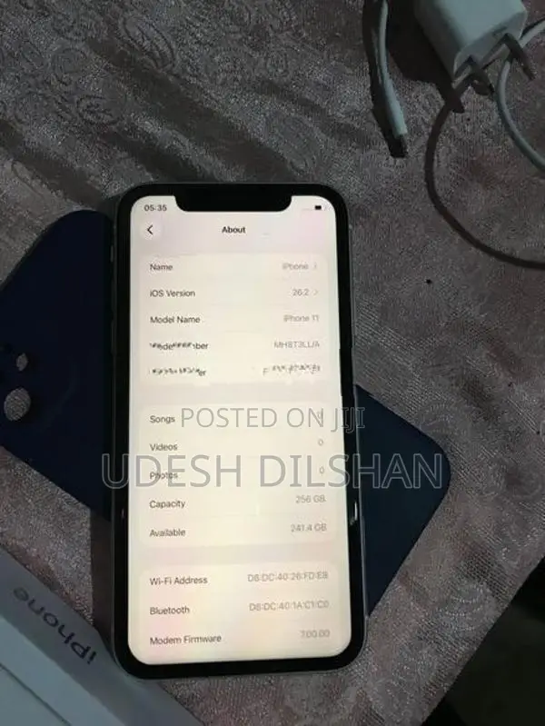 Apple iPhone 11 (Used)