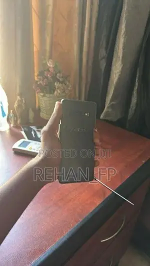 Samsung Galaxy S10 Plus (Used)
