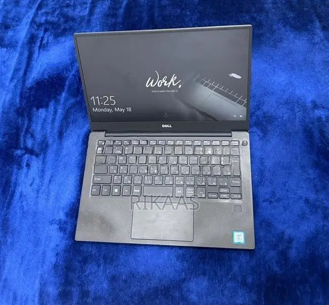 Dell Latitude 7400 Laptop