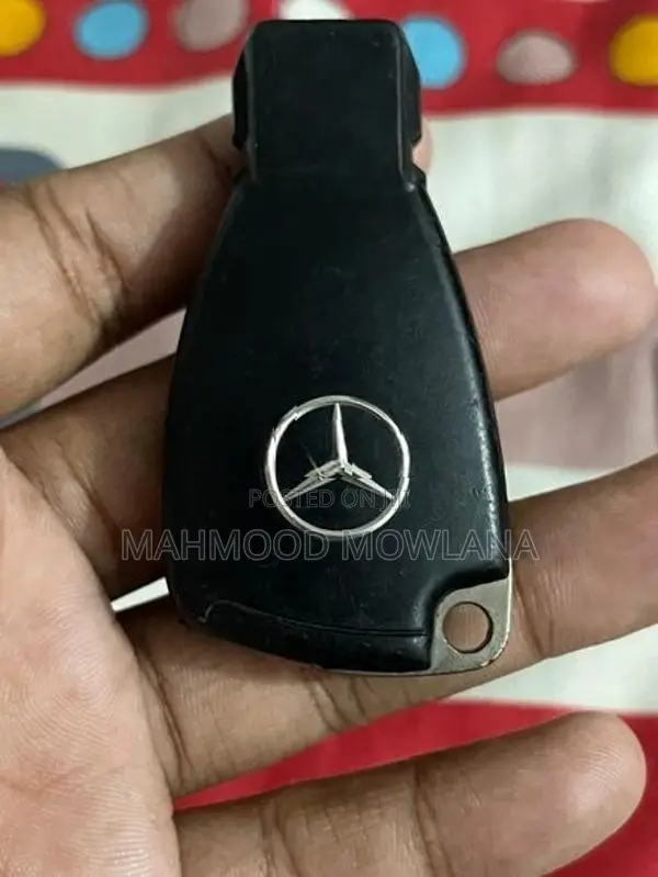 Mercedes-Benz Key