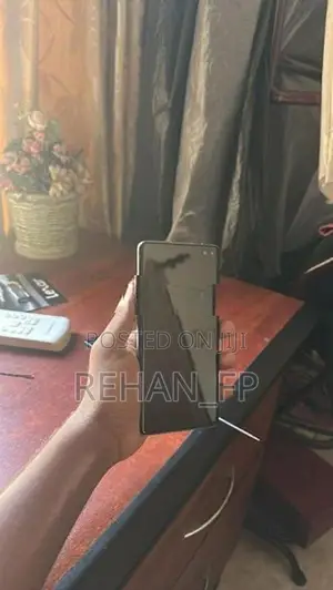 Samsung Galaxy S10 Plus (Used)