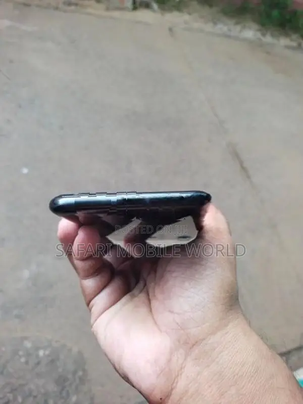Samsung Galaxy A11 2GB 32GB (Used)