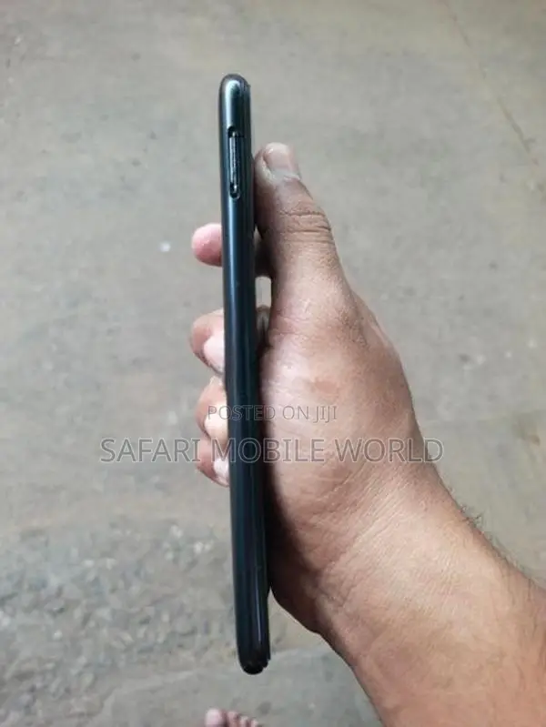 Samsung Galaxy A11 2GB 32GB (Used)