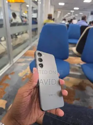 Samsung Galaxy S23 (Used)