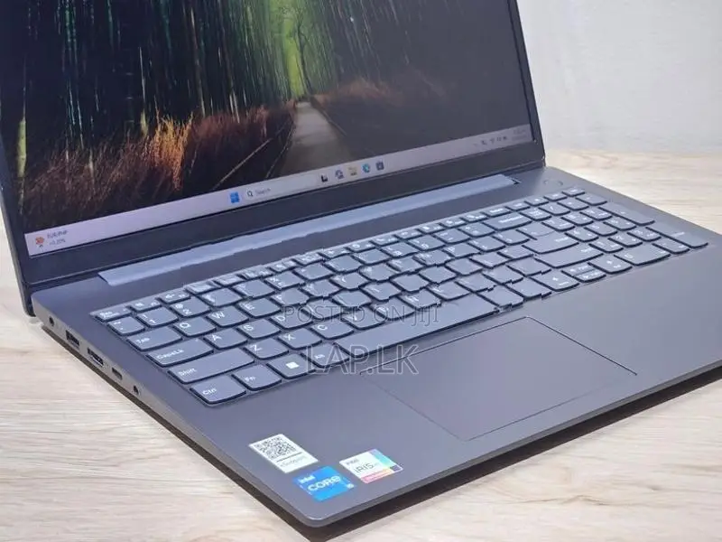 Lenovo V15 G3 IAP Core i5 12th GEN 8GB RAM 512GB NVME Laptop
