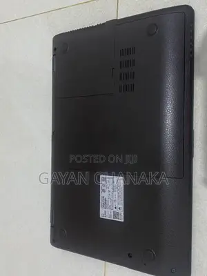 Fujitsu i7 11th gen