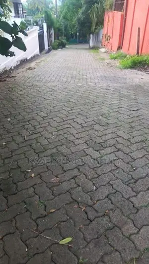 Land for Sale Battaramulla