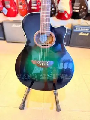Yamaha APX 600 4A Guitar
