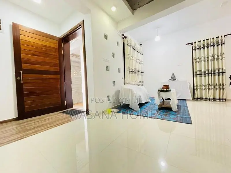 Spacious House for Sale Kottawa