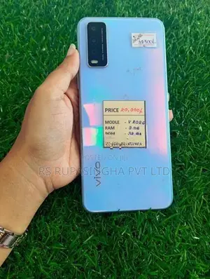 Vivo V20 3GB/32GB (Used)