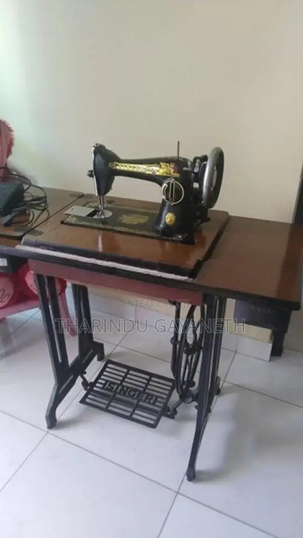 Singer Sewing Machine