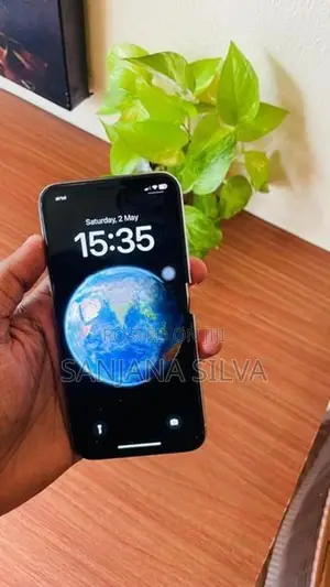 Apple iPhone X (Used)