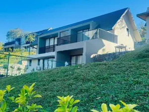 Luxury houses for sale in Digana