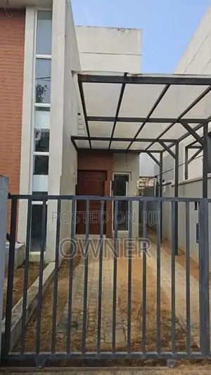 Brand New House for Sale - Piliyandala