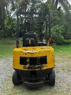 SUMITOMO YALE Forklift For Sale in Boralesgamuwa