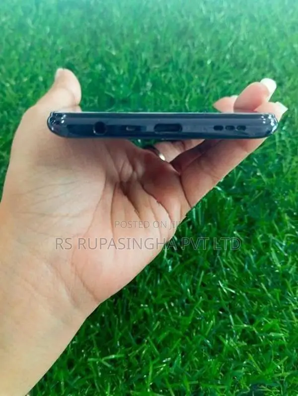 Oppo F19 128GB (Used)