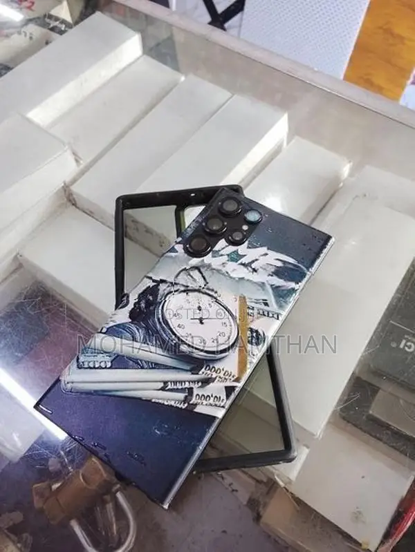 Samsung Galaxy S22 Ultra (Used)