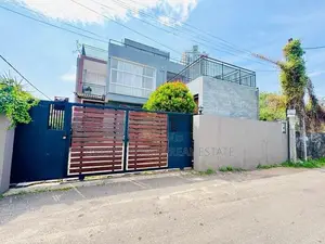 Rajagiriya Modern Solar Powered House for Sale Near Parliament Road