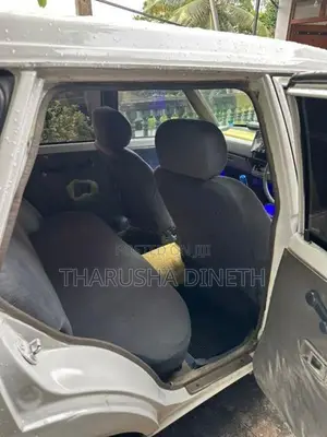 Toyota Corolla DX Wagon KE72 1983