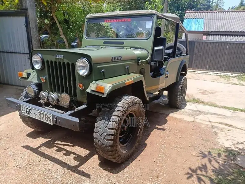 Mahindra Bolero 1989