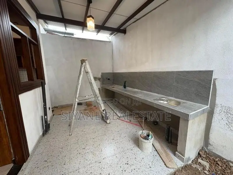 Brand New House for Sale in Athurugiriya