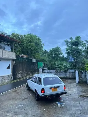 Toyota Corolla DX Wagon KE72 1983