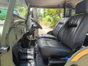 Mahindra Bolero 1989