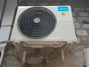 Media 9000 BTU Non Inverter