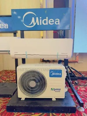 Media 12000 BTU Inverter