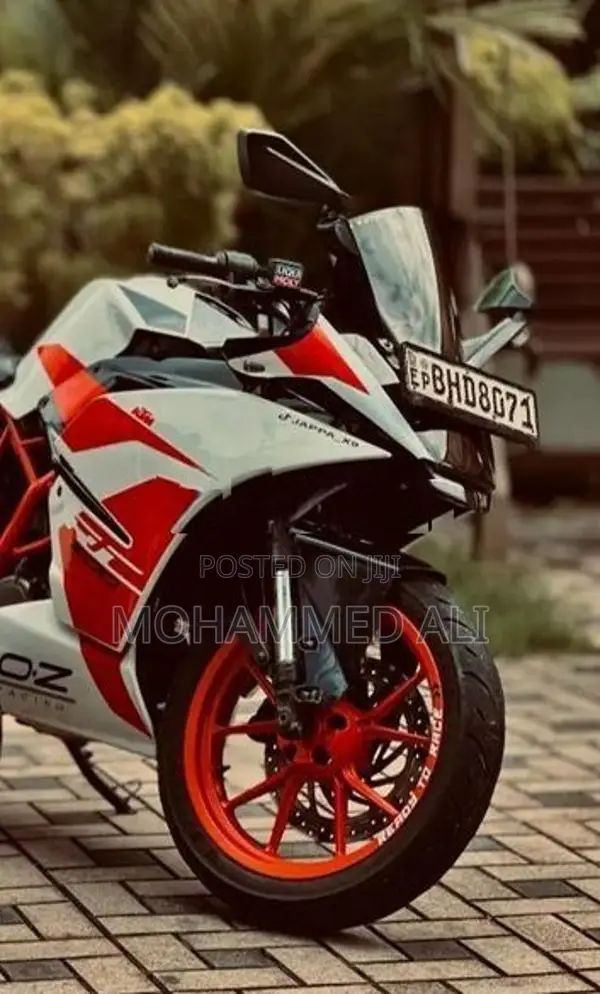 KTM RC 200 2018