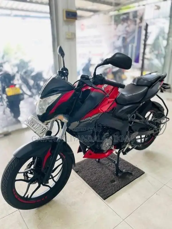 Bajaj Pulsar NS160 2018