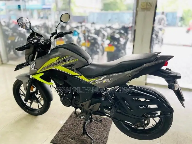Honda CB Hornet New 2019