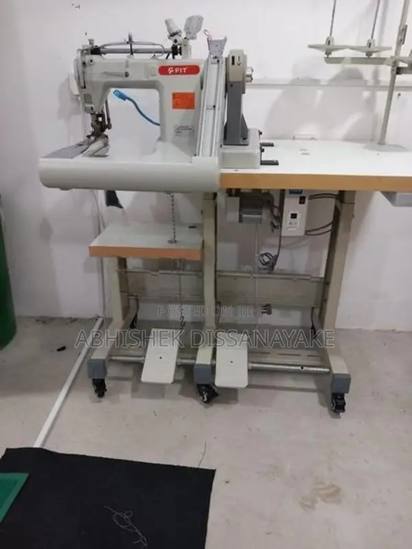 Feed of The Arm Industrial Sewing Machine