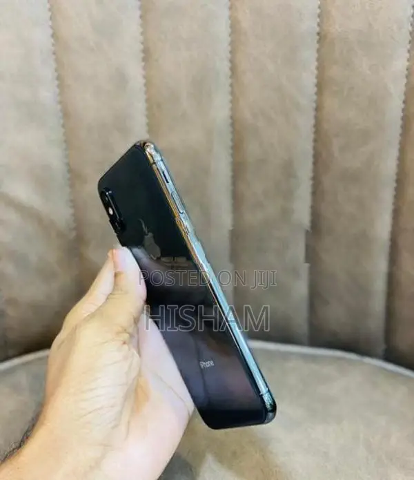 Apple iPhone XS 256GB (Used)