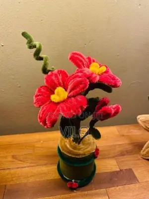 Pipe Cleaner Flowers/Artificial Flowers