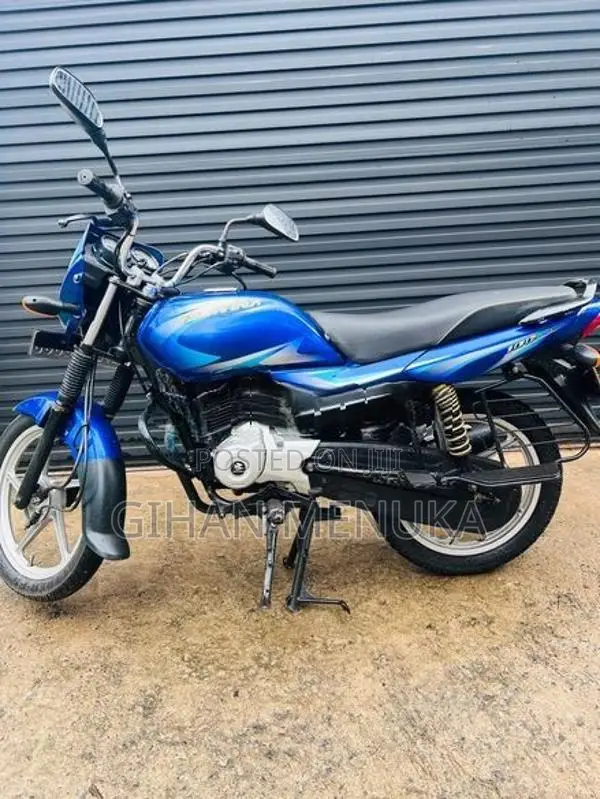 Bajaj Platina 2017