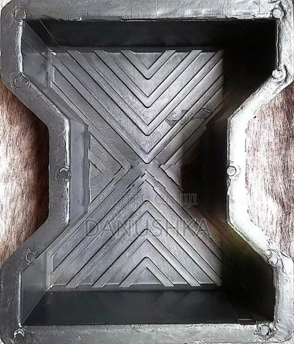 Interlocking Molds