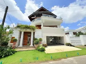 Luxury Architect Designed House for Sale – , Battaramulla
