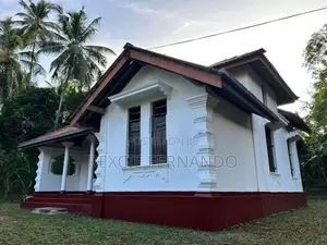 Classic colonial style house for sale