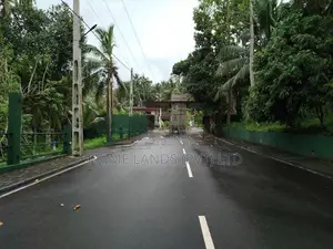 හෝමාගම නගරයට නුදුරින් බිම් කොටස් විකිණීමට