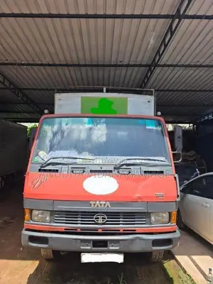 Tata LPT-1109-EX 2012