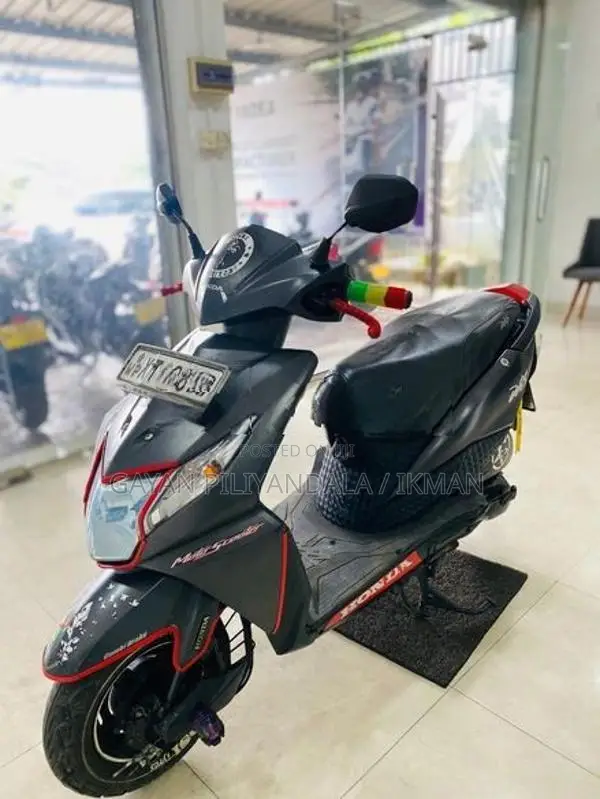 Honda Dio 2012