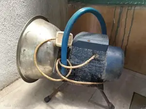 Electric Coconut Scraper