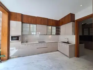 modern super luxury house for sale in Battaramulla